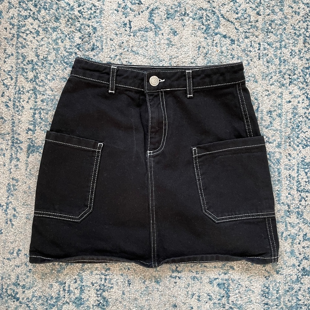 UBRAN OUTFITTERS BLACK DENIM SKIRT